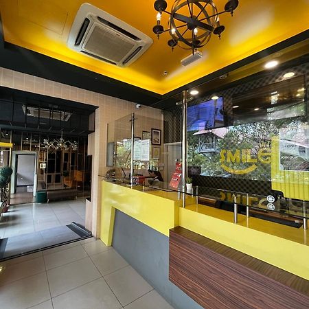 Smile Hotel Wangsa Maju Kuala Lumpur Bagian luar foto