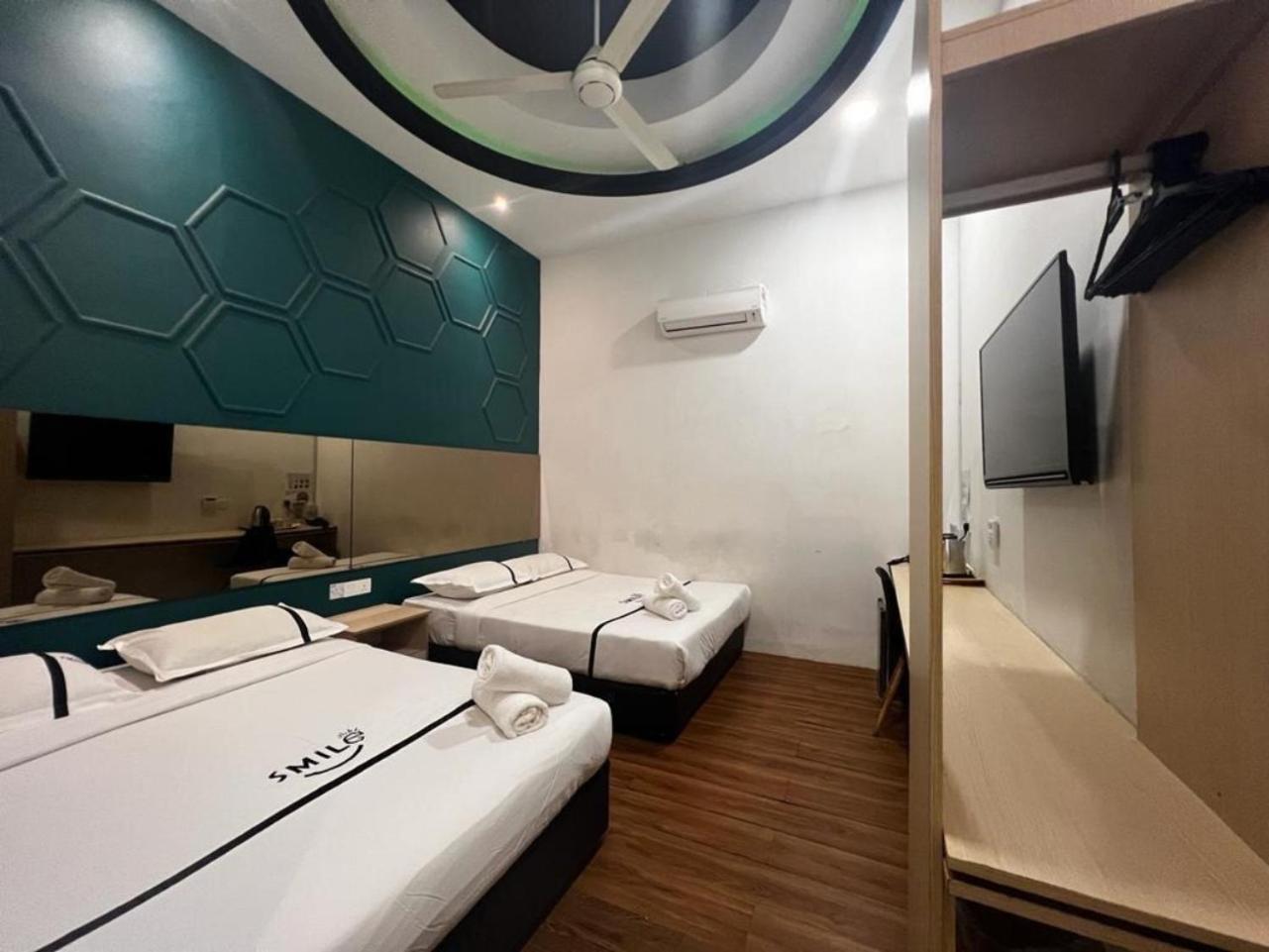 Smile Hotel Wangsa Maju Kuala Lumpur Bagian luar foto