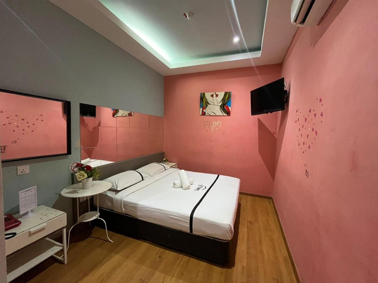 Smile Hotel Wangsa Maju Kuala Lumpur Bagian luar foto