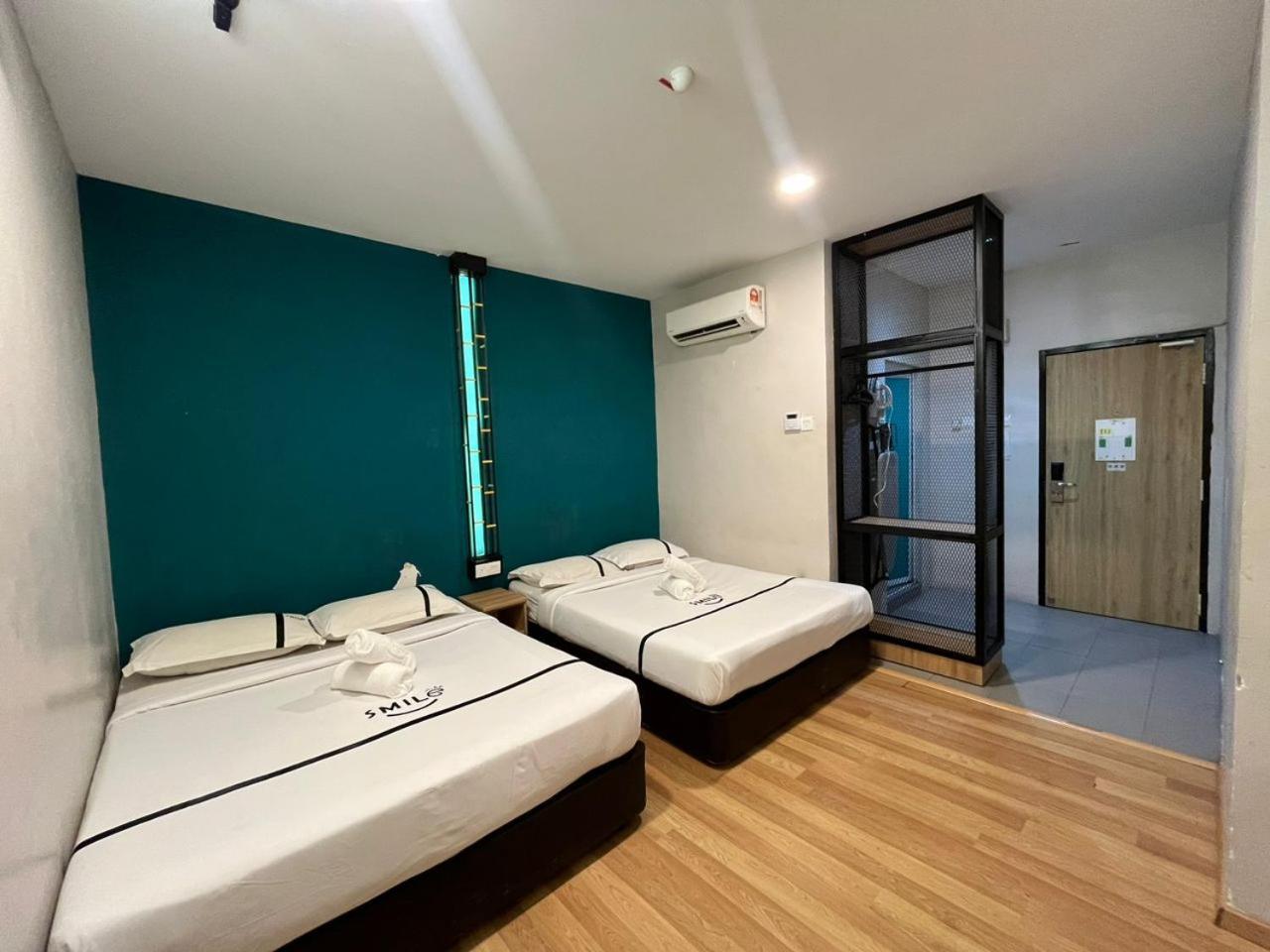 Smile Hotel Wangsa Maju Kuala Lumpur Bagian luar foto