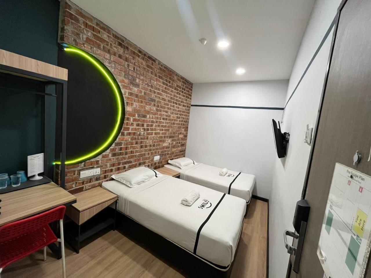 Smile Hotel Wangsa Maju Kuala Lumpur Bagian luar foto