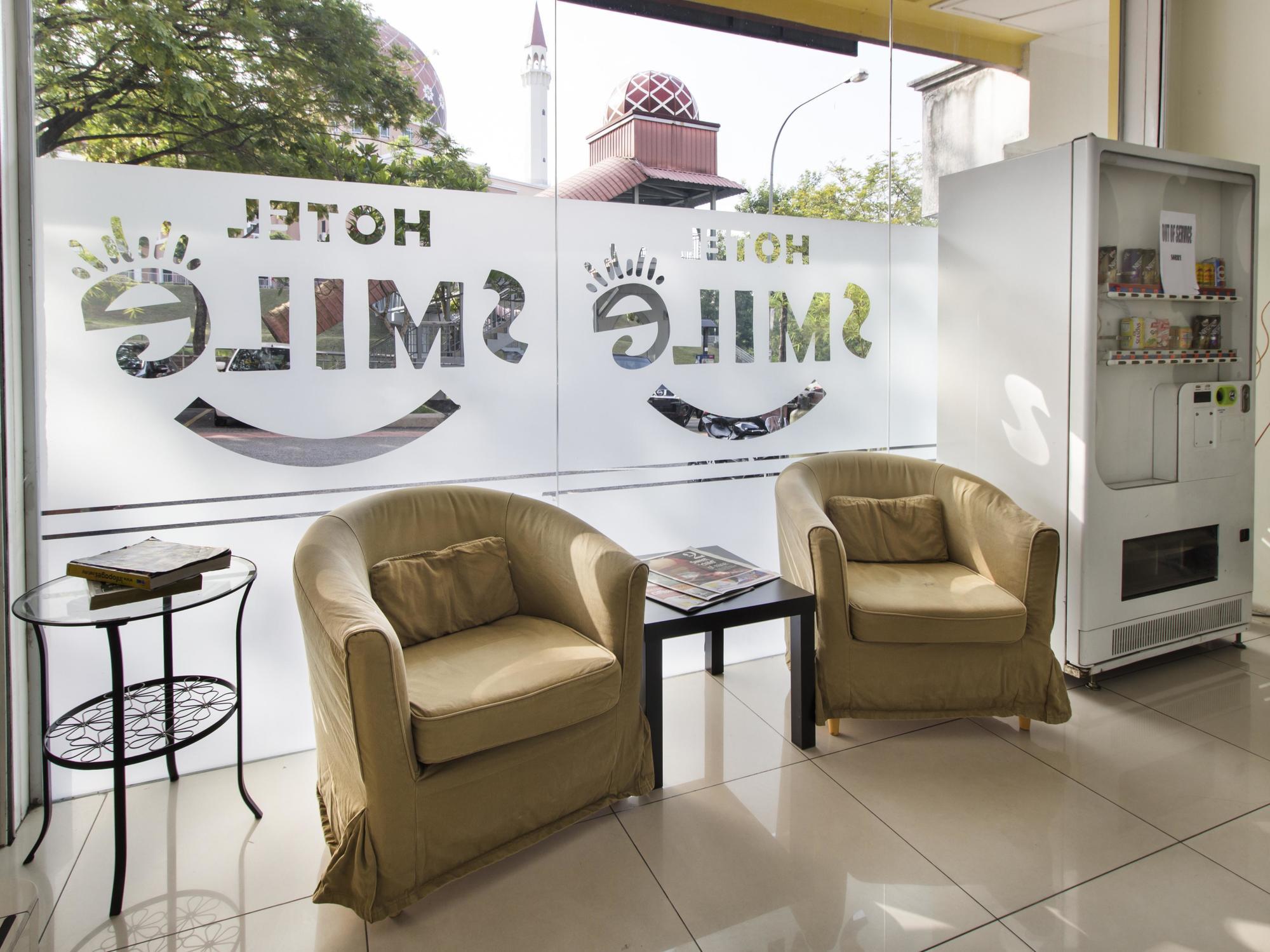 Smile Hotel Wangsa Maju Kuala Lumpur Bagian luar foto