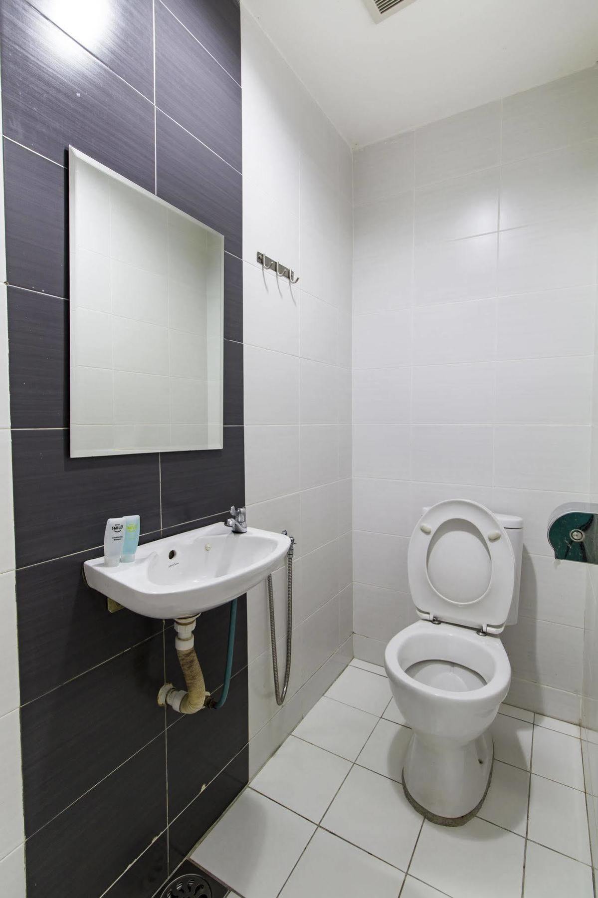 Smile Hotel Wangsa Maju Kuala Lumpur Bagian luar foto